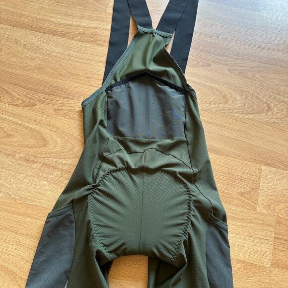 Ornot Men’s Cargo Bib Shorts Olive - Medium - Picture 3 of 6